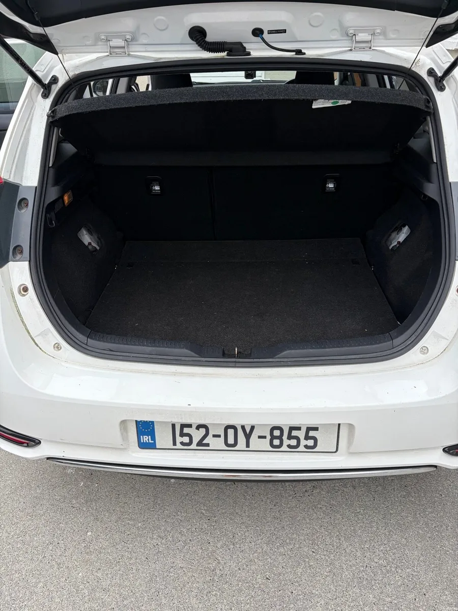 Toyota Auris - Image 4