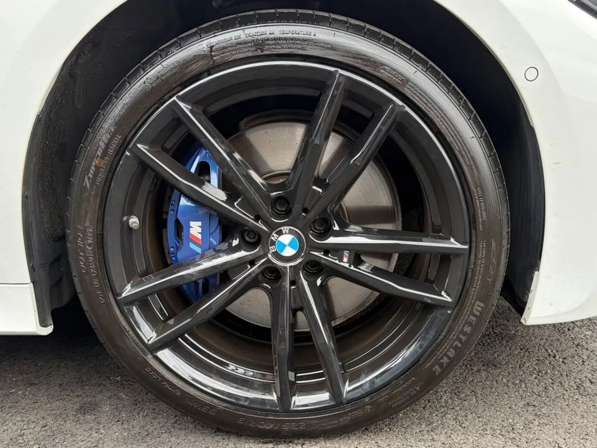 BMW 3-Series G21 330E MSport 5DR Auto - Image 3