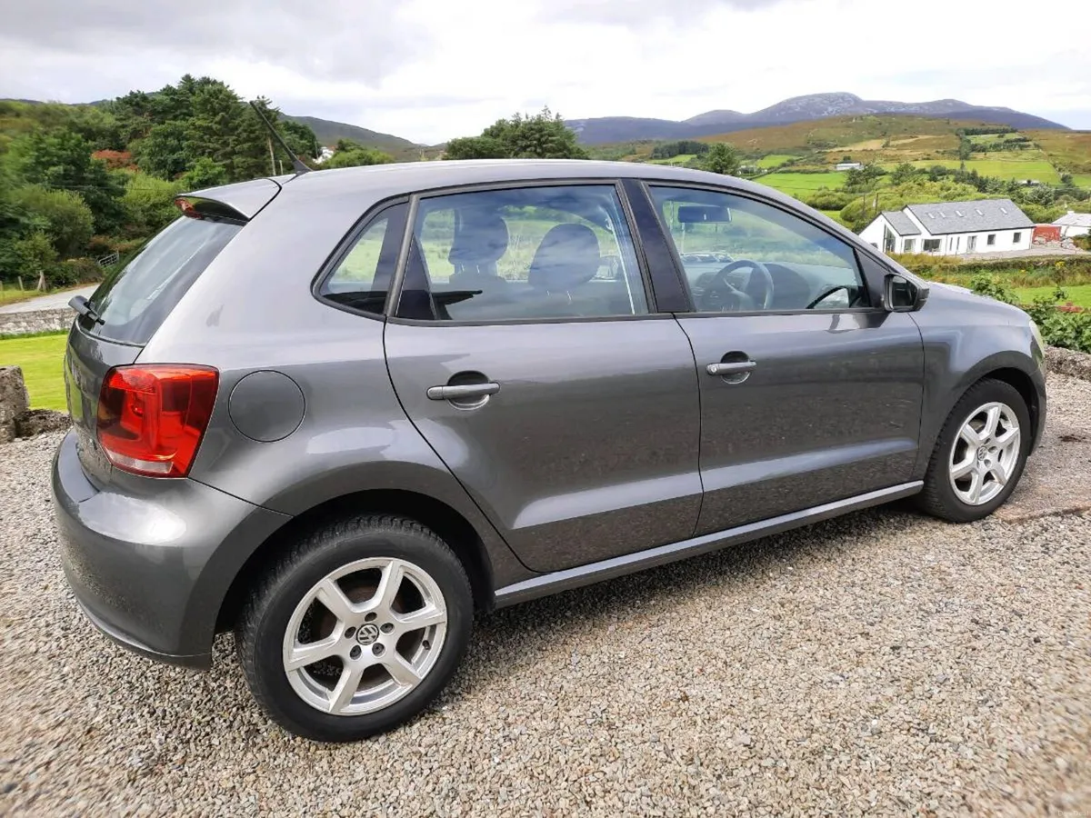 VW Polo 1.2 Diesel low km's - Image 4