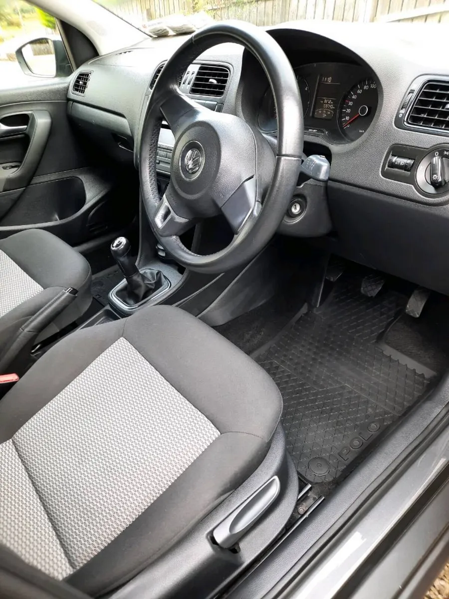 VW Polo 1.2 Diesel low km's - Image 6