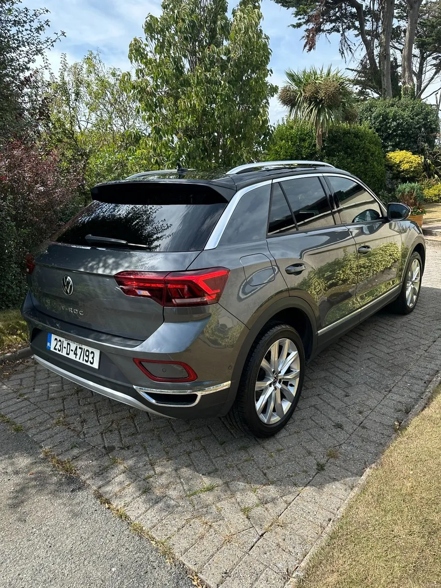 Volkswagen T-Roc 2023 - Image 1