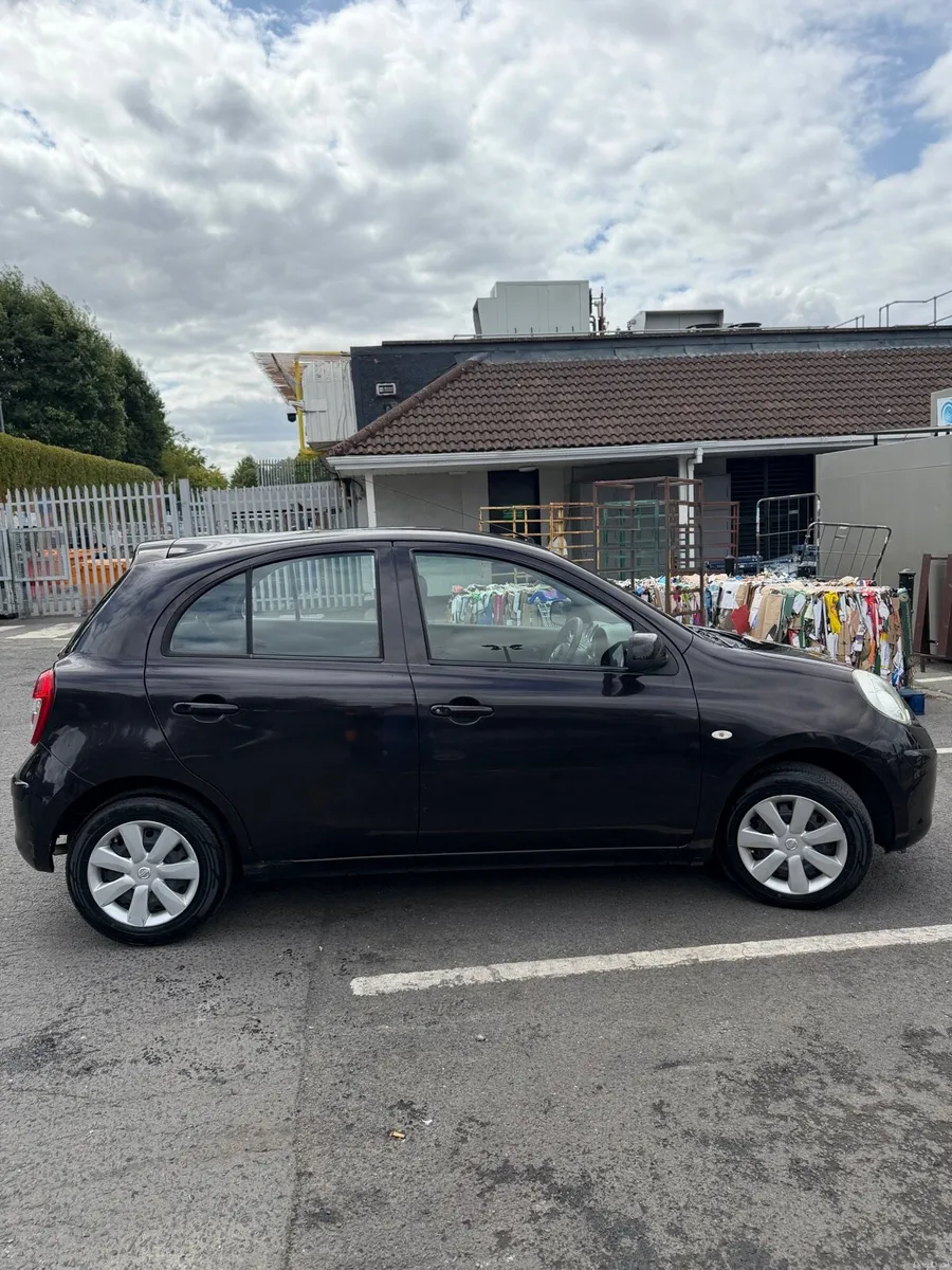 Nissan March ( Micra ) / Only 73,000 km / Automati - Image 6