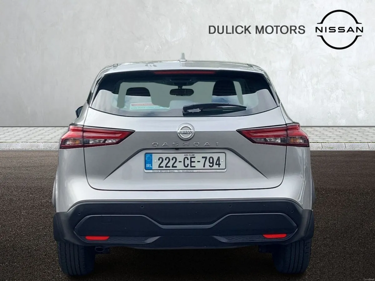 Nissan Qashqai 1.3 PET MILD HYBRID SV - Image 6