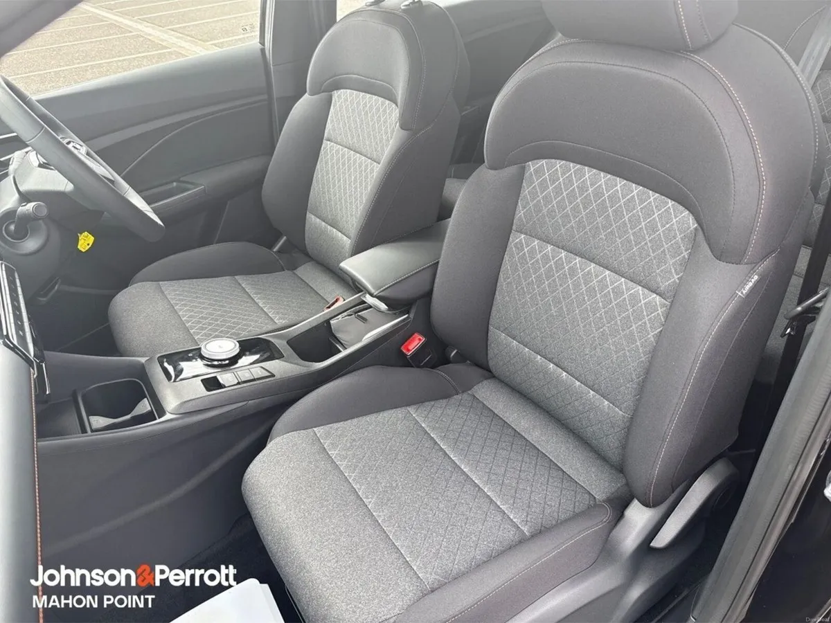 MG MG3 HYBRID AUTO *262 MODEL LIMITED OFFER* - Image 4