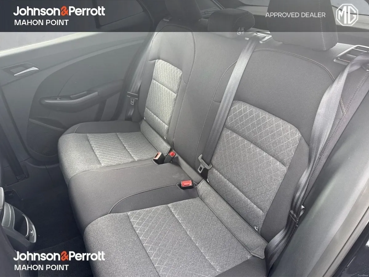 MG MG3 HYBRID AUTO *262 MODEL LIMITED OFFER* - Image 6