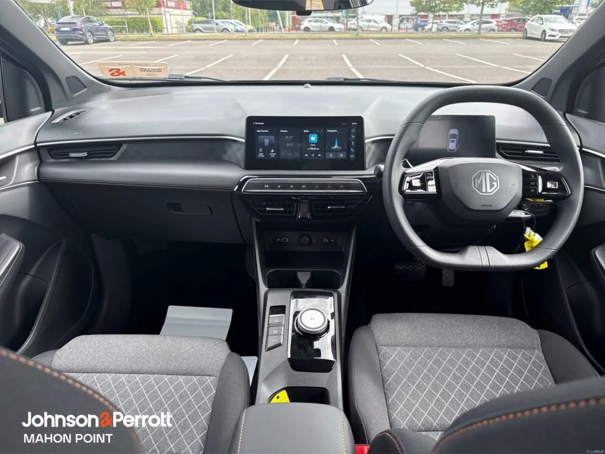 MG MG3 HYBRID AUTO *262 MODEL LIMITED OFFER* - Image 4