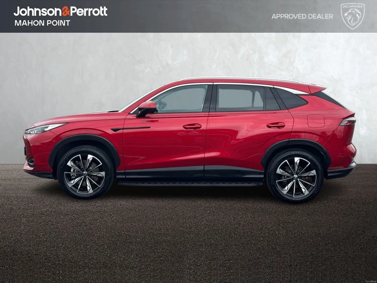 MG HS EXCLUSIVE TOP SPEC PLUG IN HYBRID - Image 6
