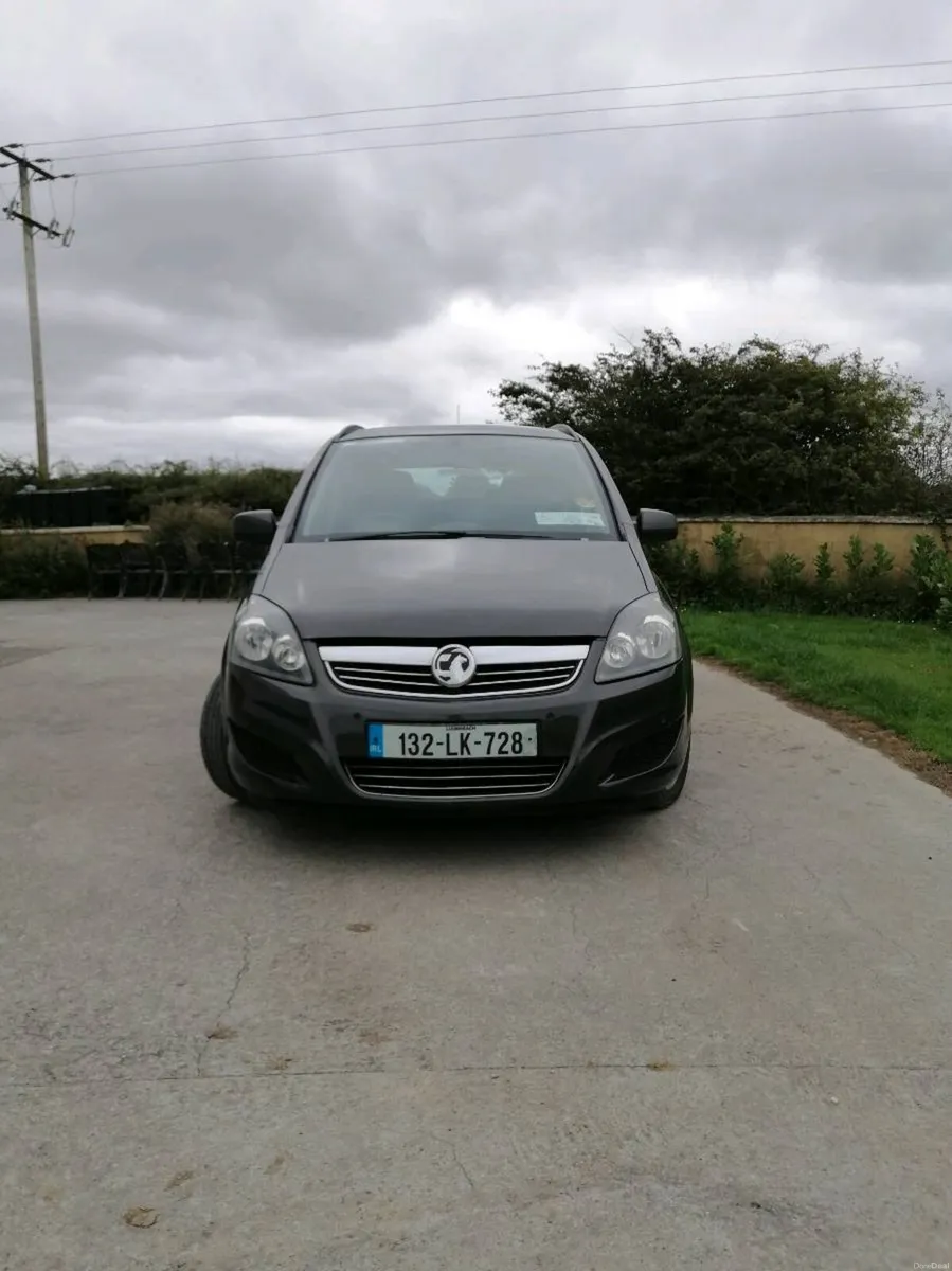 Car - Image 1