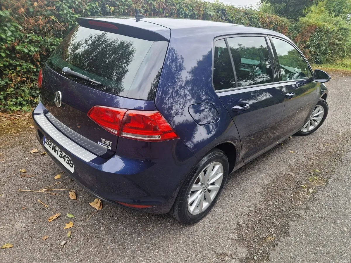 Volkswagen Golf Lounge 2015 1.2 P Auto// Top Spec! - Image 5