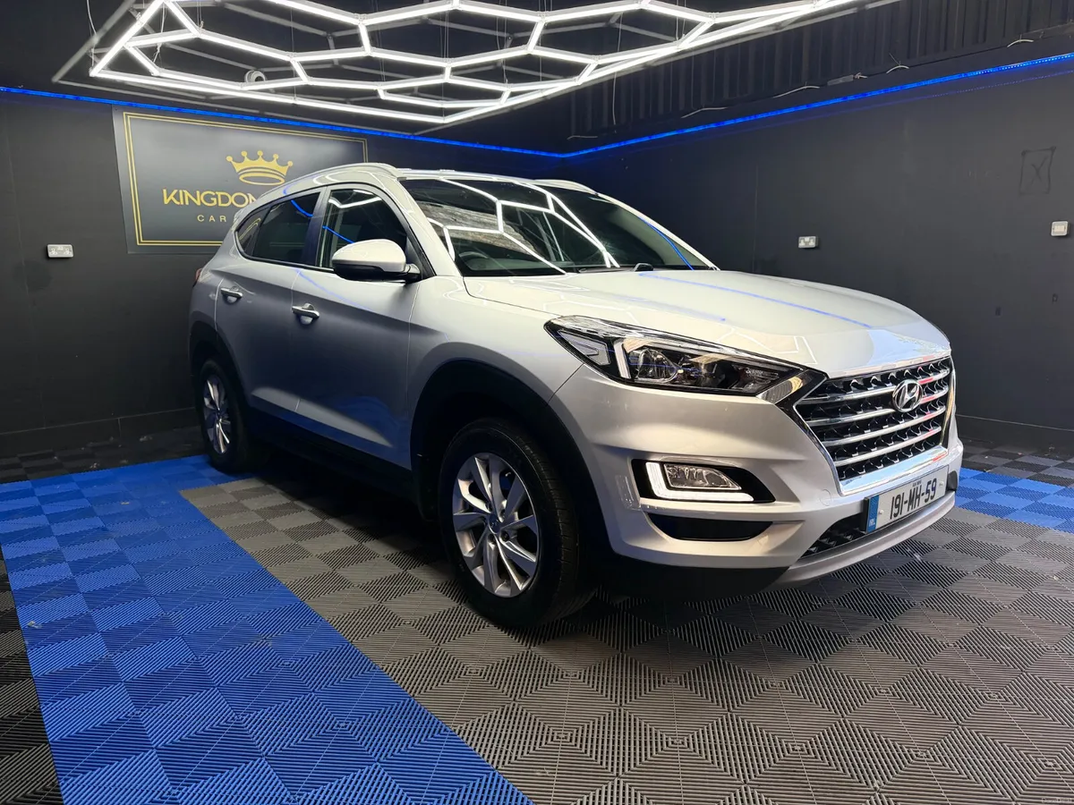 Hyundai Tucson 1.6 diesel,Nct 01/27,1 OWNER - Image 2