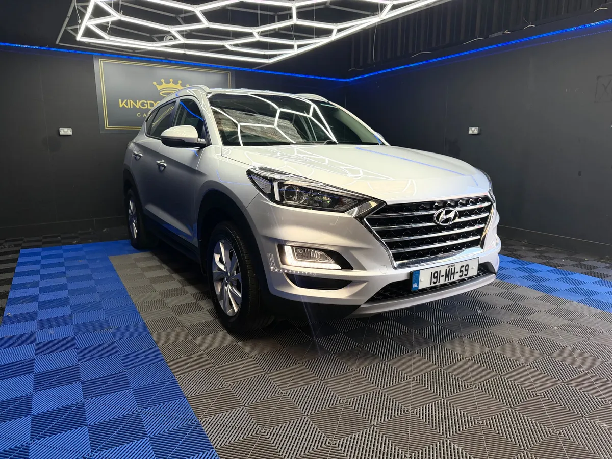 Hyundai Tucson 1.6 diesel,Nct 01/27,1 OWNER - Image 3