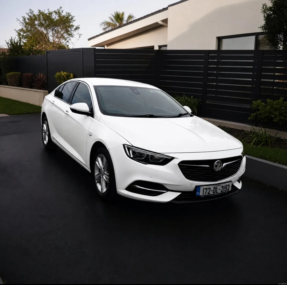 Vauxhall Insignia 1.6D  New NCT - Image 1