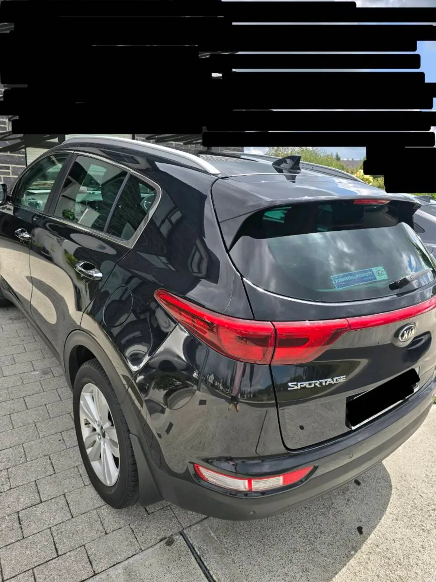 KIA SPORTAGE 2017 Panoramic roof Automatic - Image 3
