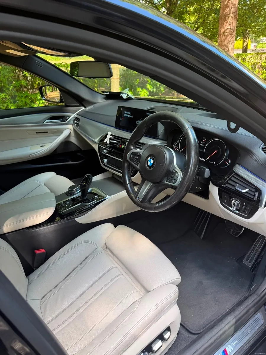 2017 BMW 5 Series 520d M Sport - Image 6