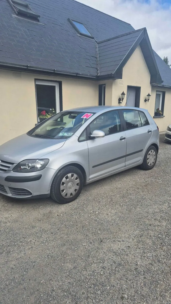 Volkswagen Golf 2006 1.4L - Image 2