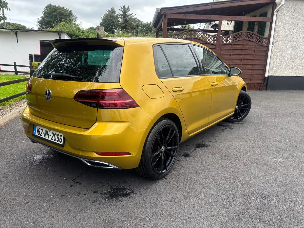 Volkswagen Golf 2018 1.4 highline - Image 4