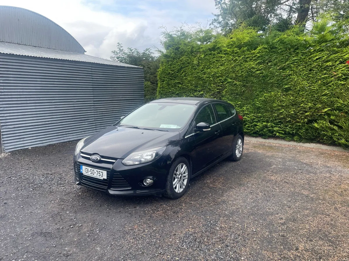 Ford Focus Titanium 1.6 - Image 1