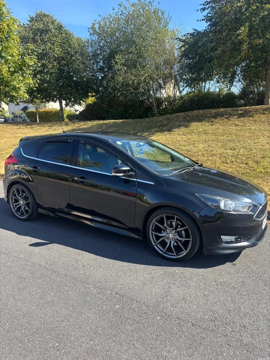 Ford Focus 2016 - Image 1