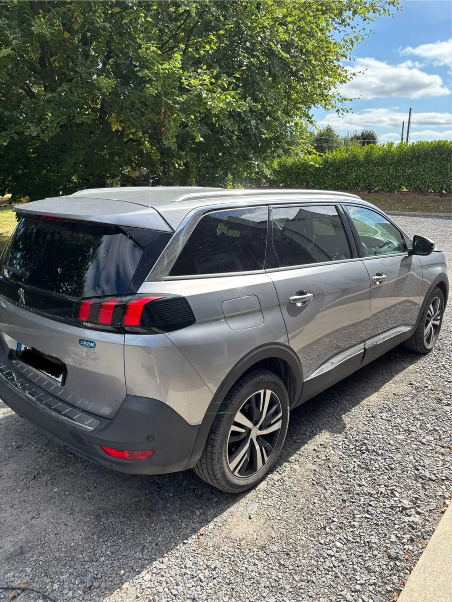 Peugeot 5008 Allure *New NCT* - Image 6