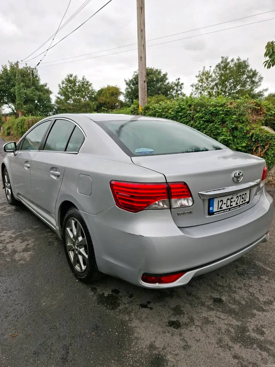 TOYOTA AVENSIS 2012 LOW MILES - Image 3