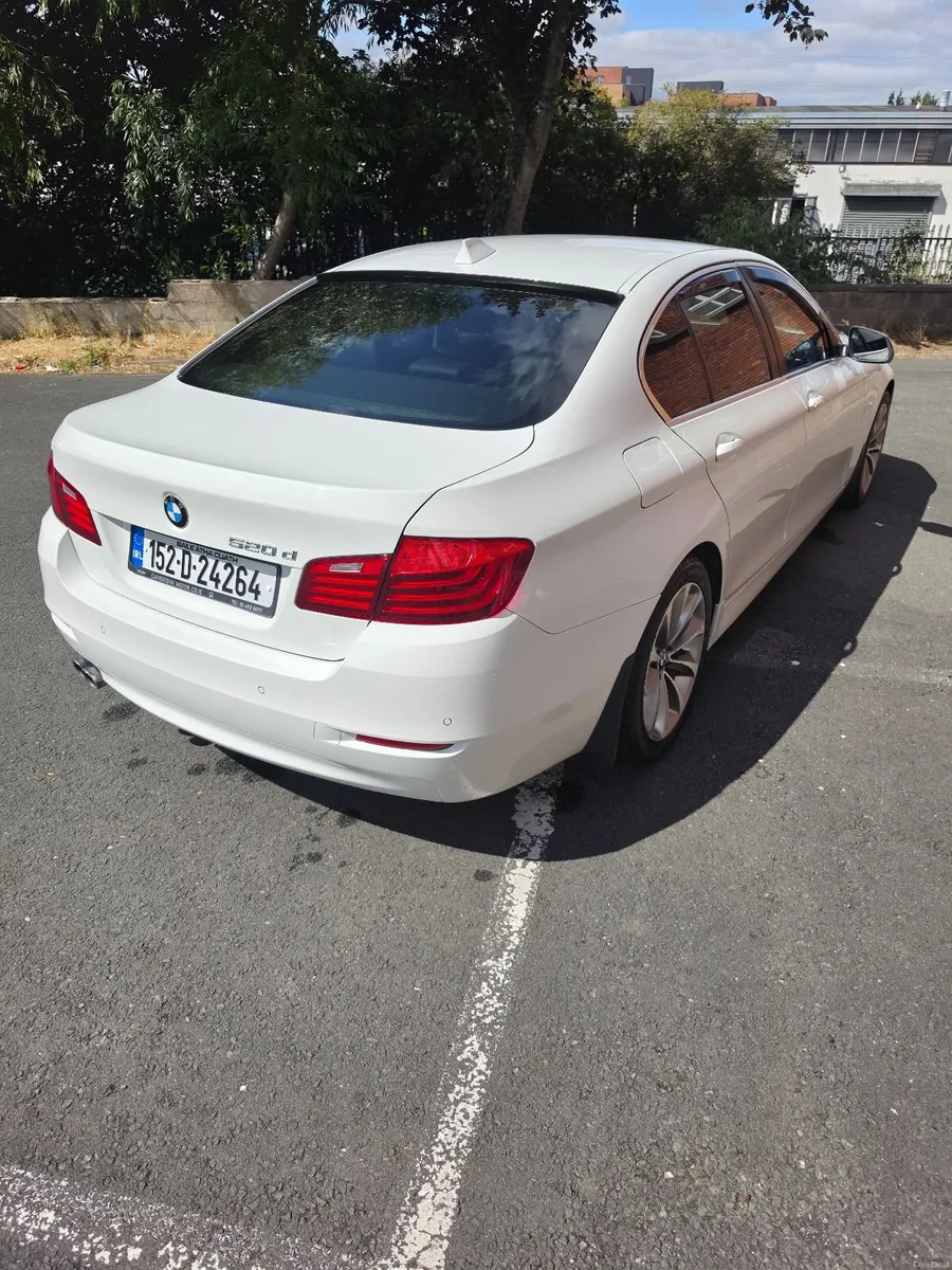 BMW 5-Series 2015 Automatic 520d - Image 5