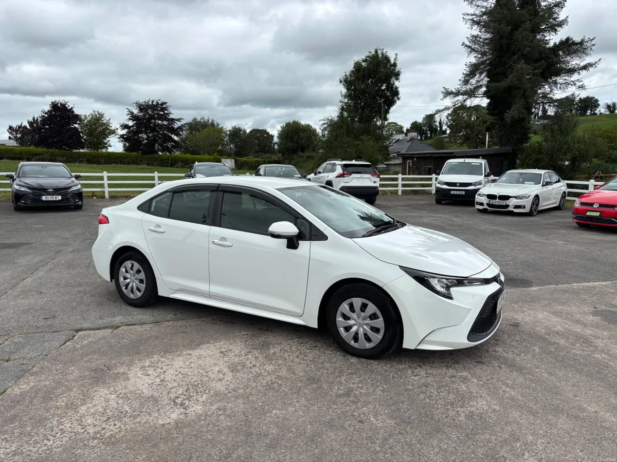 Toyota Corolla 2021 - Image 2