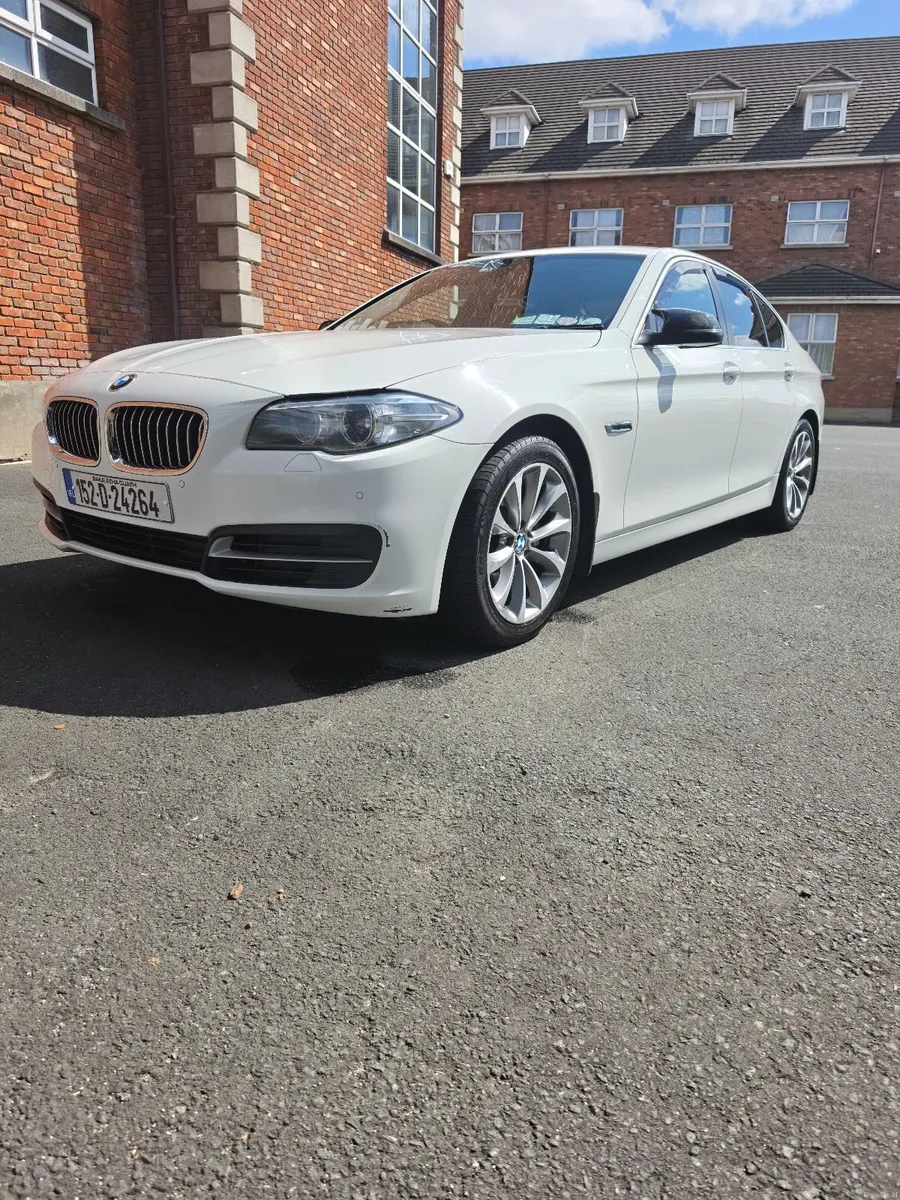 BMW 5-Series 2015 Automatic 520d - Image 1