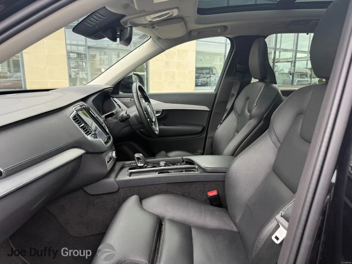 Volvo XC90 Plus Dark T8 *Low Kms, Great Spec* - Image 6