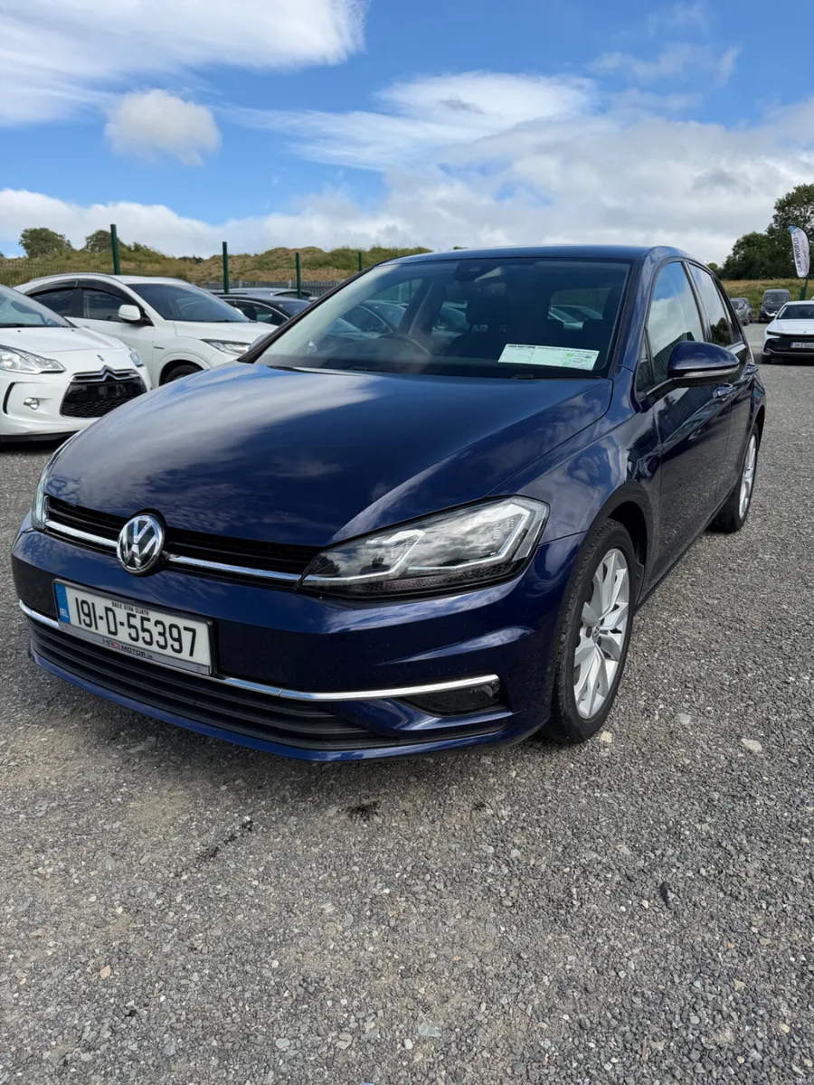 Volkswagen Golf 2019 Blue - Image 2