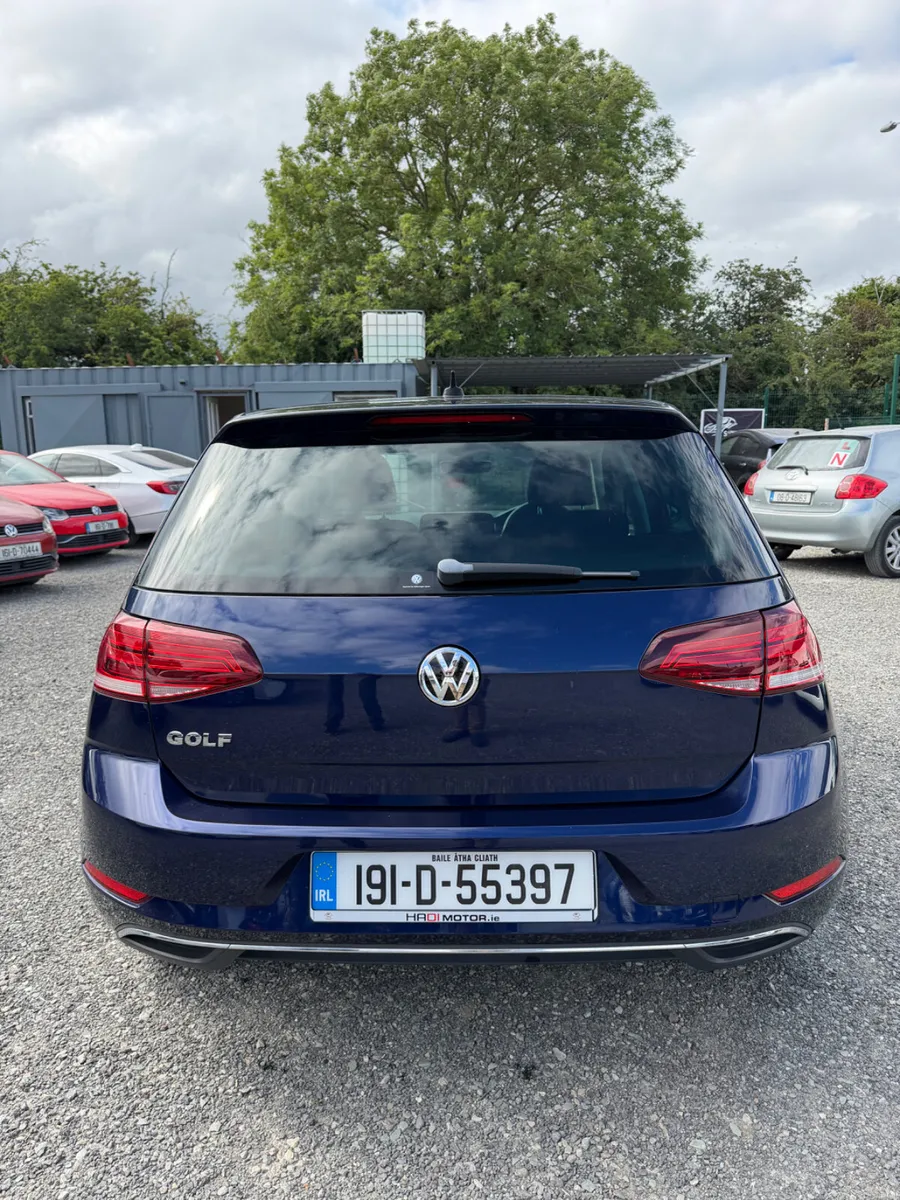 Volkswagen Golf 2019 Blue - Image 6