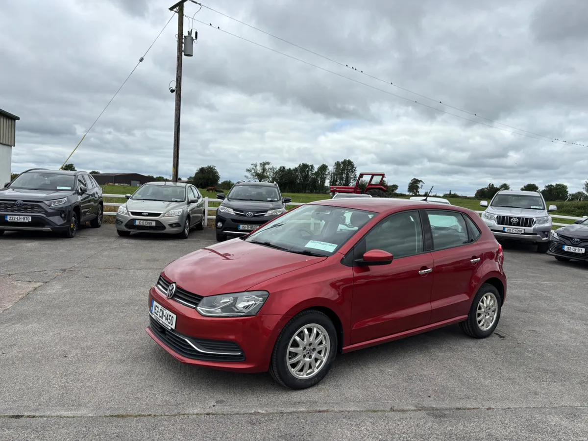 Volkswagen Polo 2015 - Image 2
