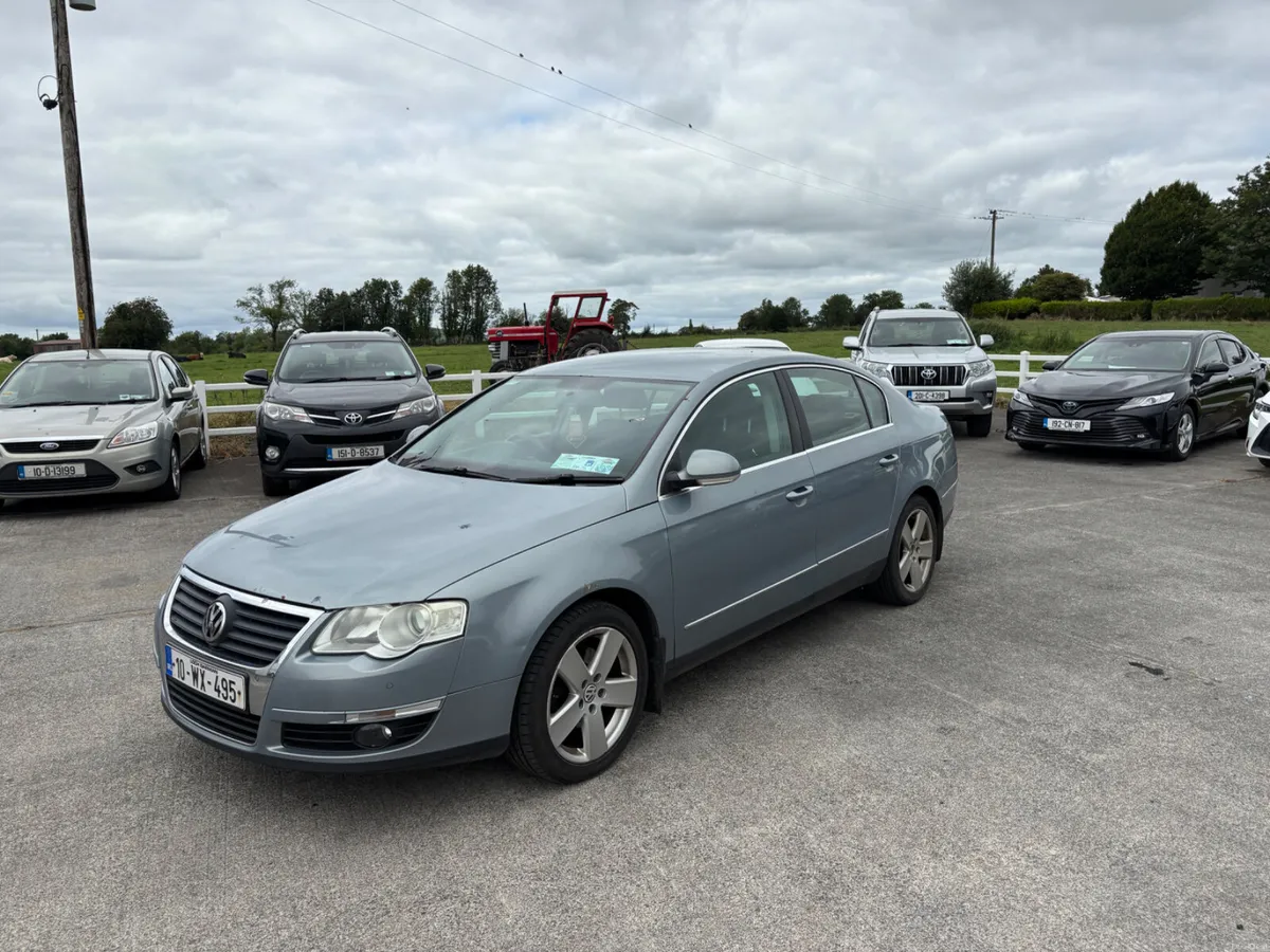 Volkswagen Passat 2010 - Image 5