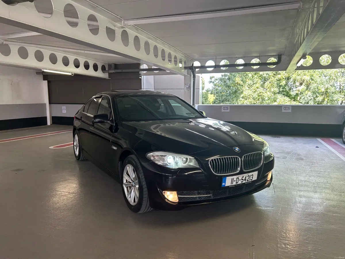 BMW 5 Series manual - Image 1