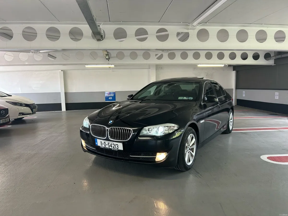 BMW 5 Series manual - Image 3