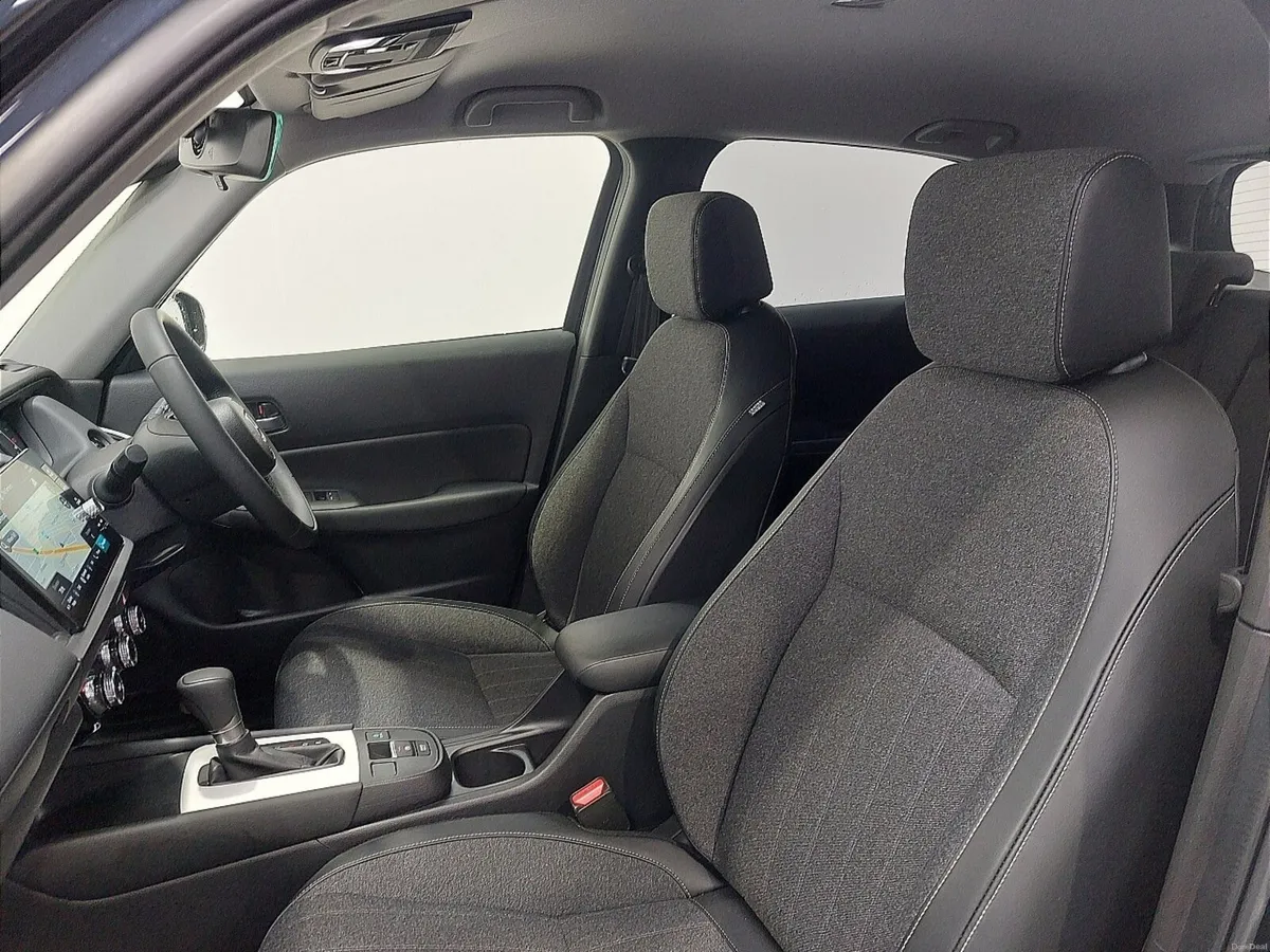 Honda Jazz Hatchback Advance - Image 2