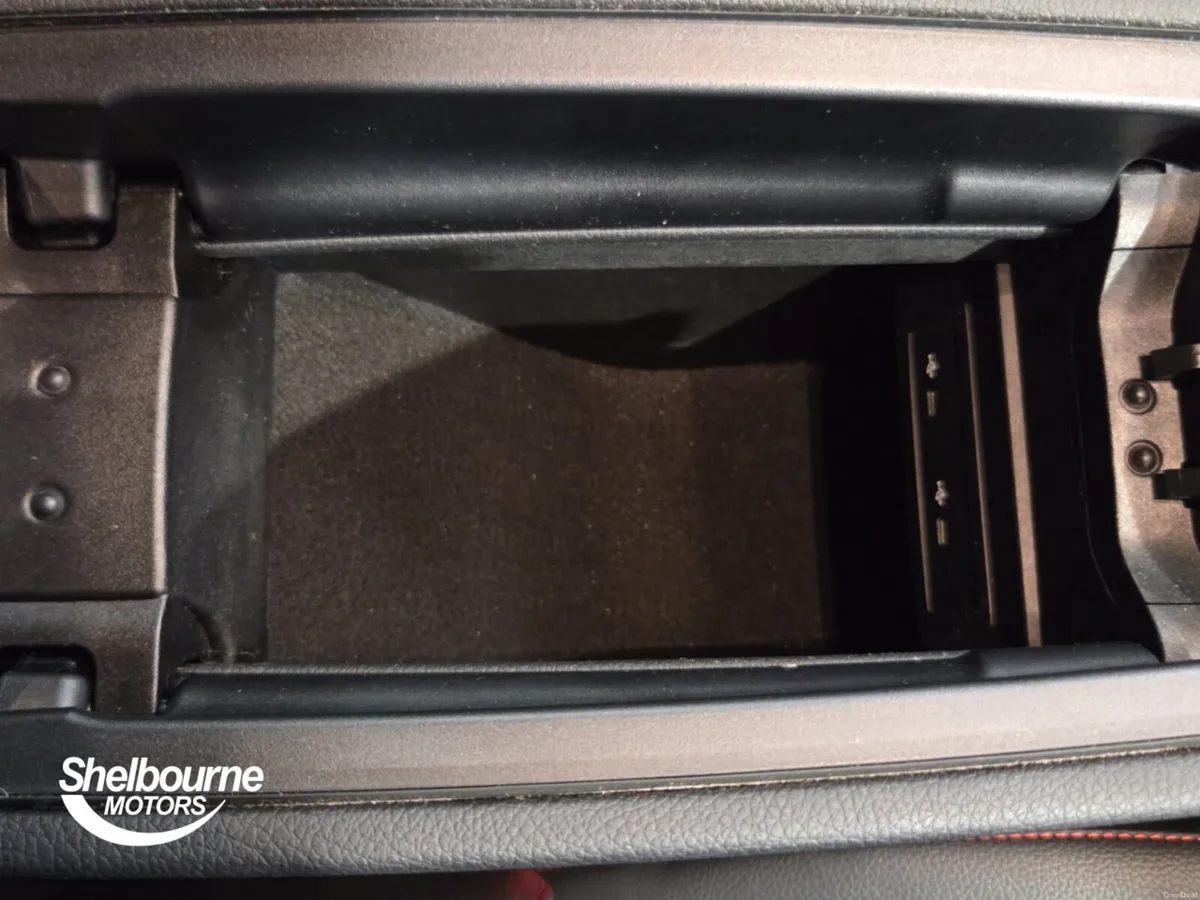 Mercedes-Benz A Class A 250 E AMG LINE PREMIUM - Image 6