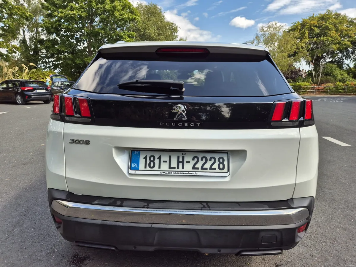 Stunning Peugeot 3008 2018 AUTOMATIC - Image 6