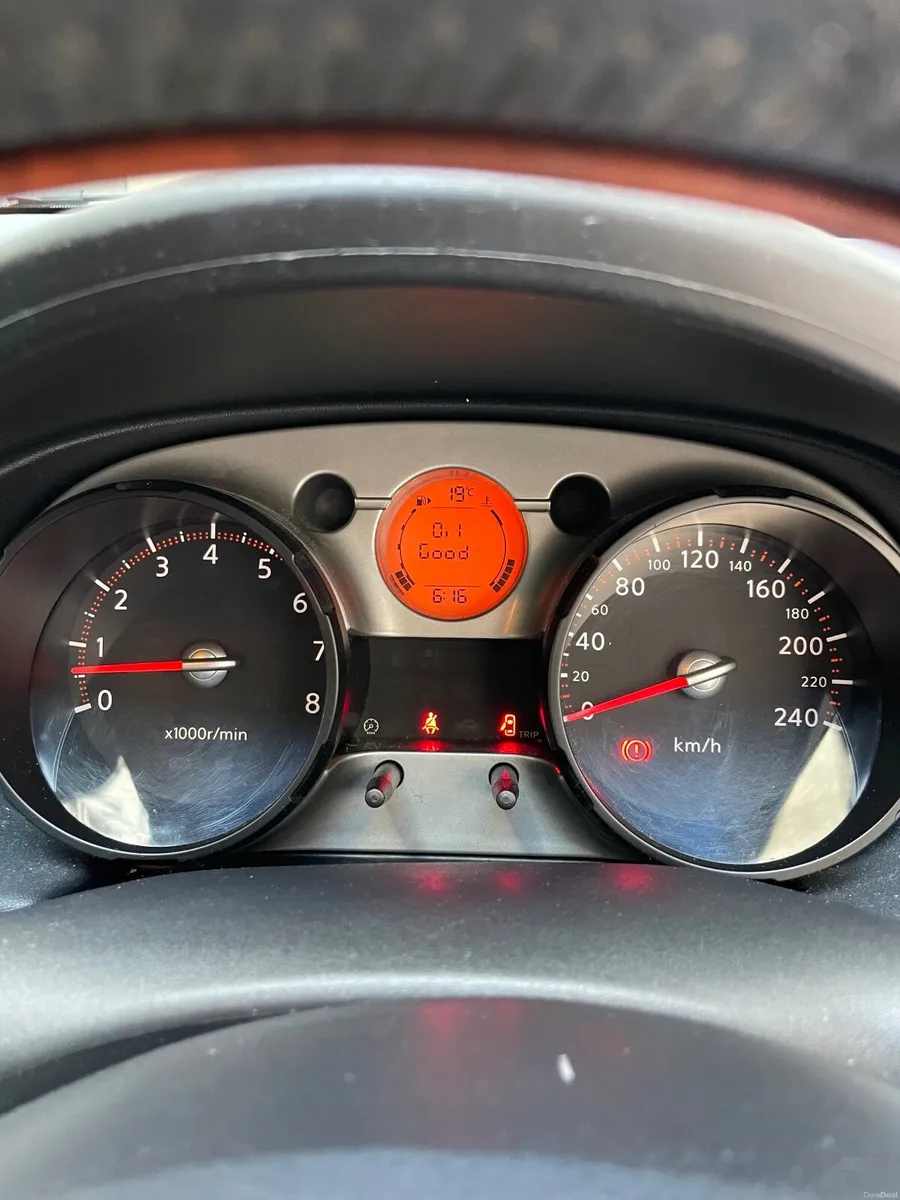Nissan Qashqai 2008 - Image 2