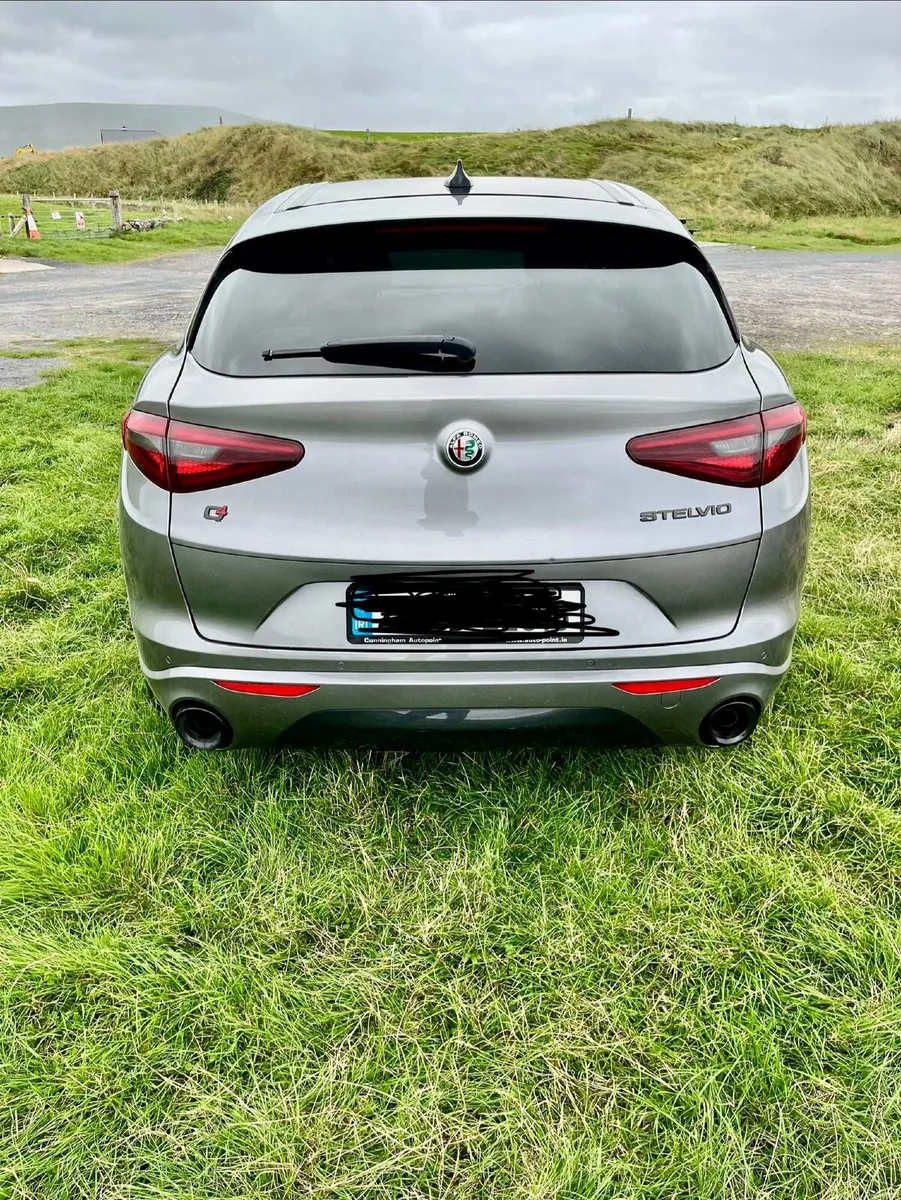 Alfa Romeo Stelvio 2020 - Image 2