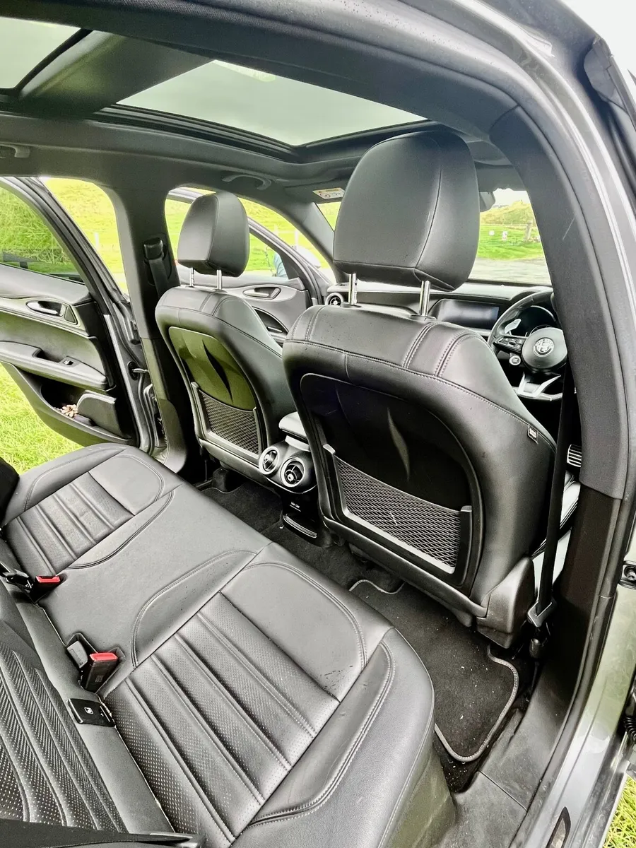 Alfa Romeo Stelvio 2020 - Image 6