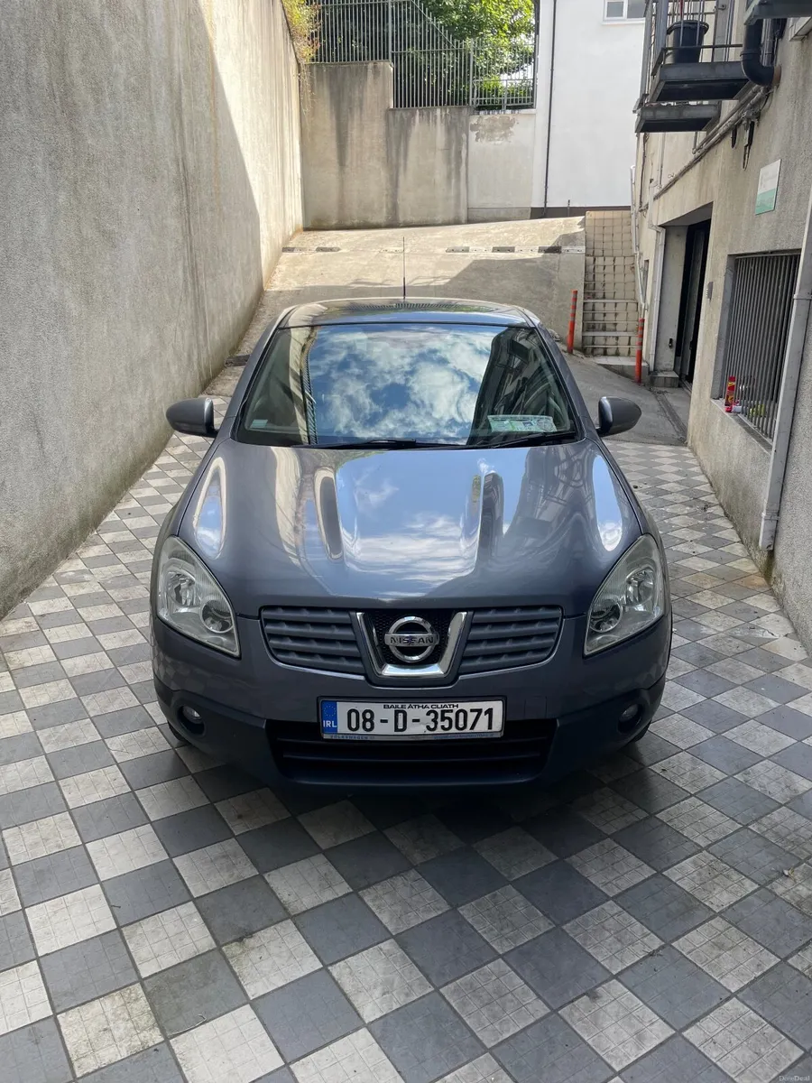 Nissan Qashqai 2008 - Image 1