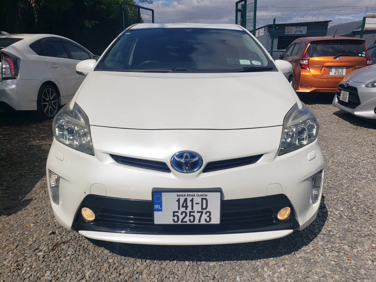 Toyota Prius 2014 - Image 1