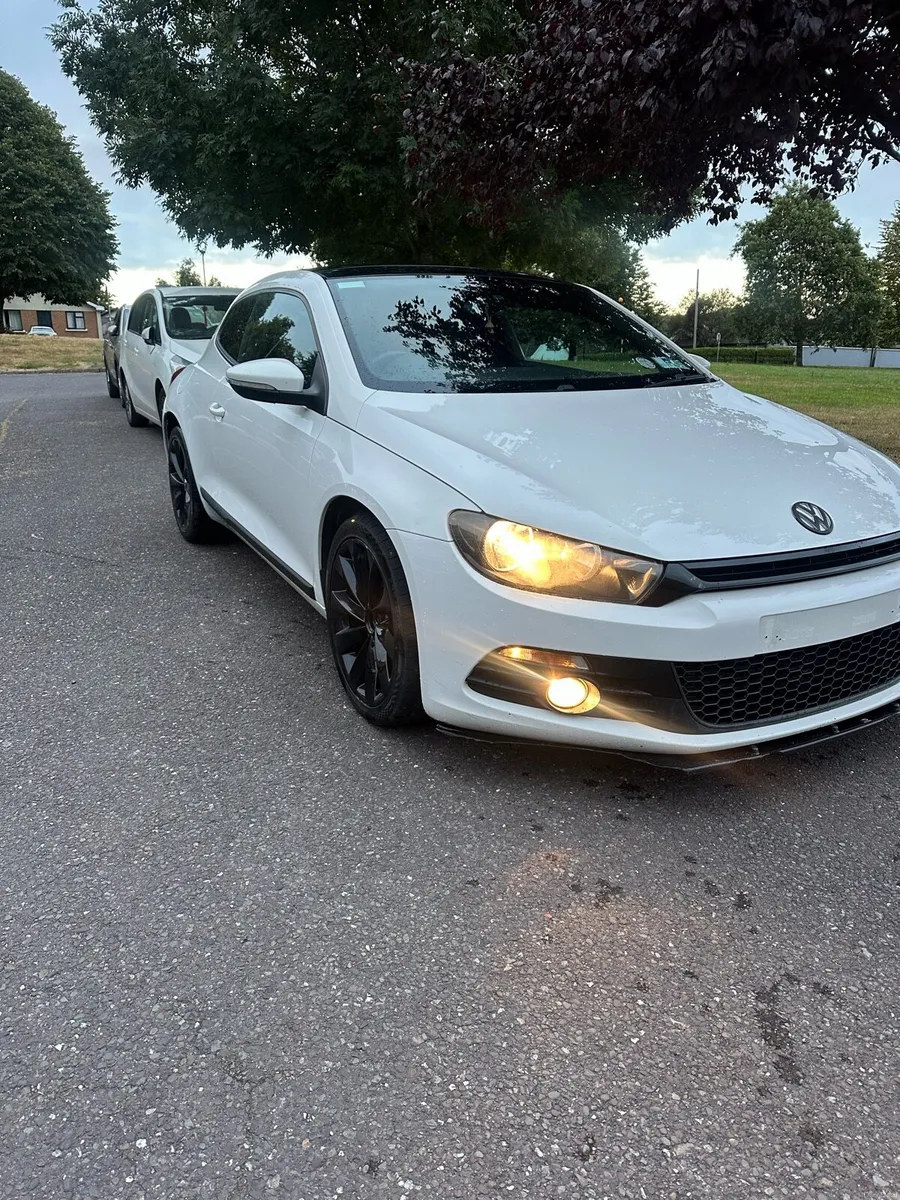 Volkswagen Scirocco GT TDI 2010 - Image 1