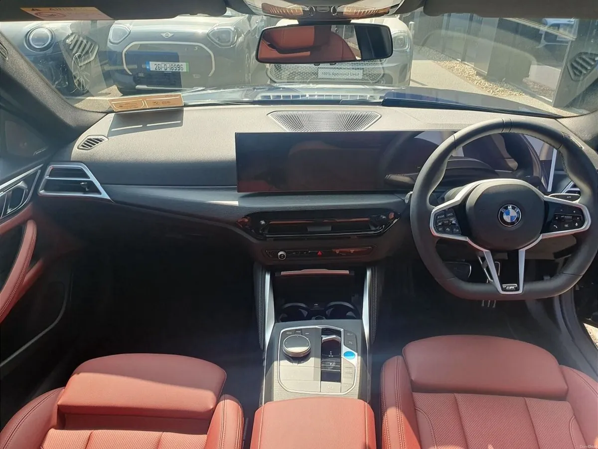 BMW i4 eDrive35 M Sport - Image 4