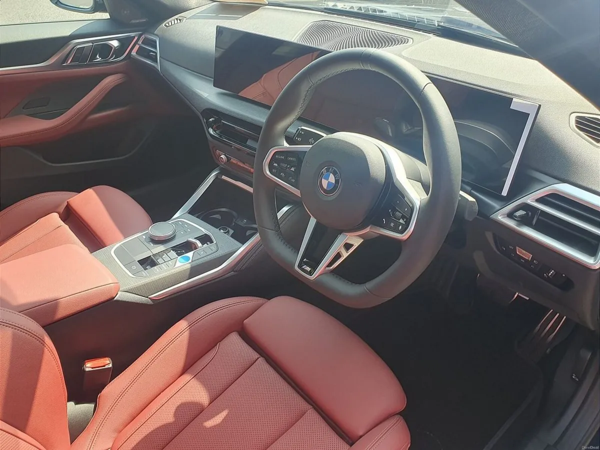 BMW i4 eDrive35 M Sport - Image 6