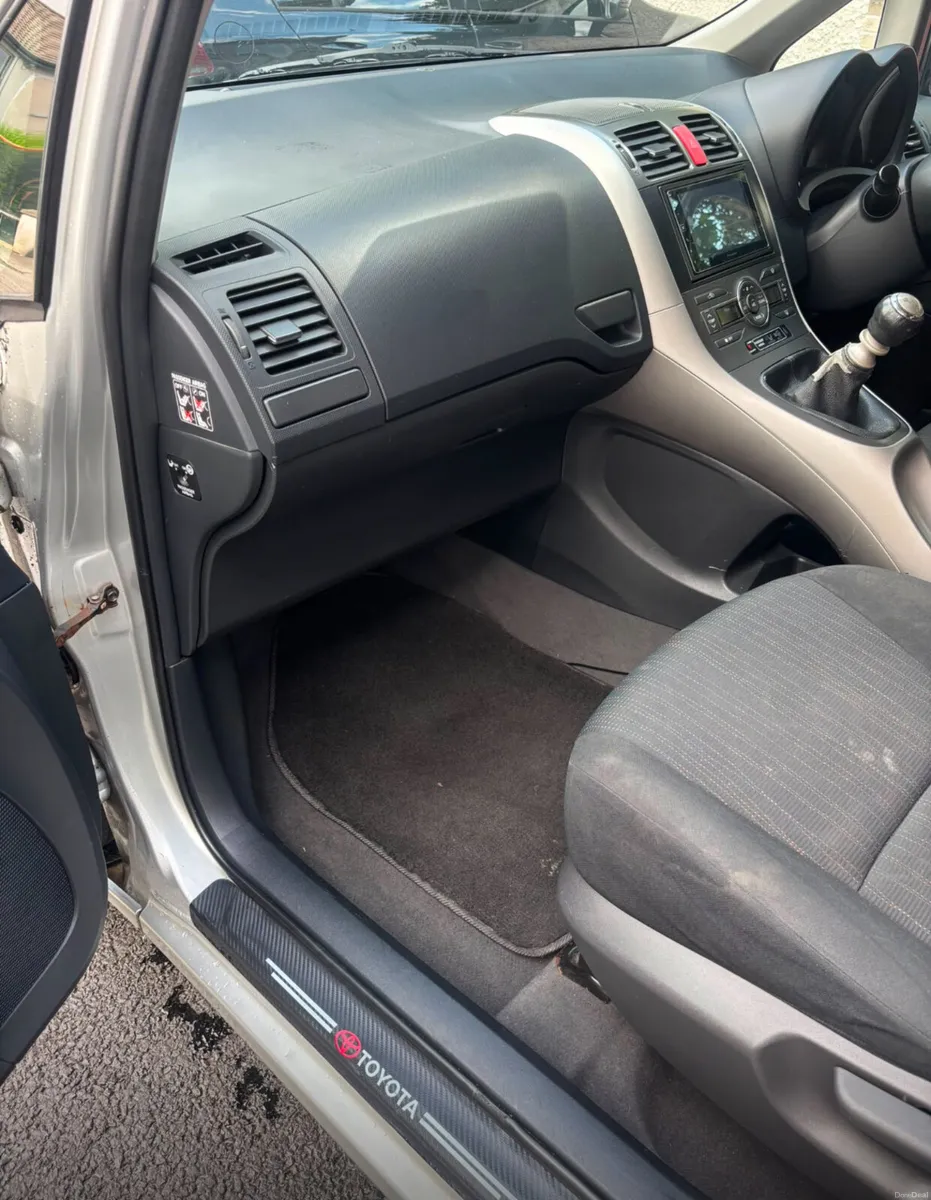 Toyota Auris 1.3 - Image 5