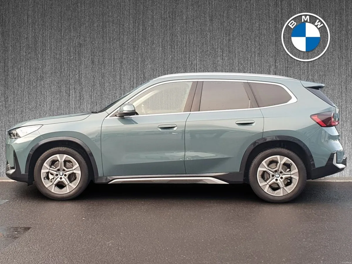 BMW iX1 eDrive20 xLine - Image 3