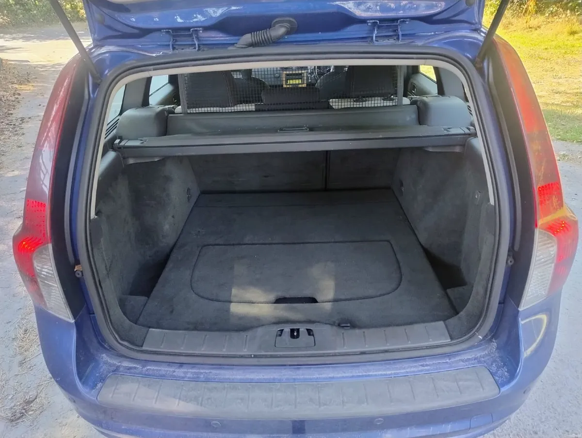 Volvo V50 2009 - Image 6