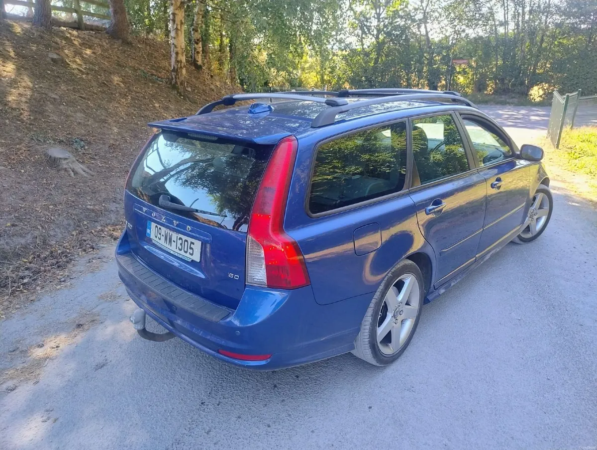 Volvo V50 2009 - Image 3