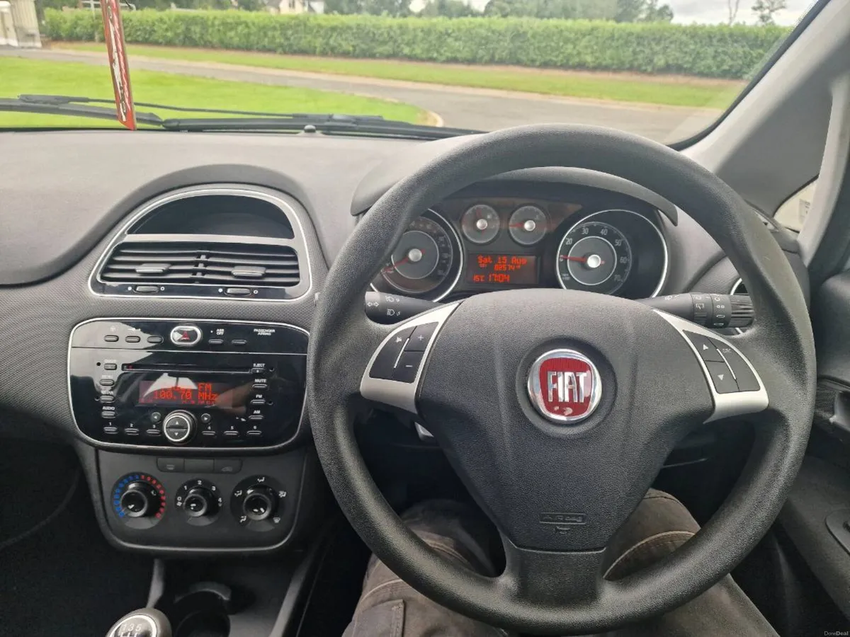 2015 fiat Punto - Image 6